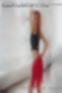 Reetaarenas housewife sexy